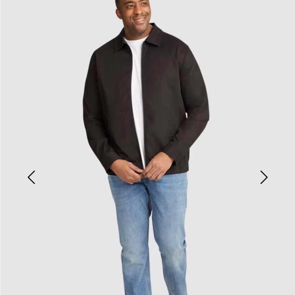 New Jonny Bigg
Black Chester Harrington Jacket for Spring/ Fall